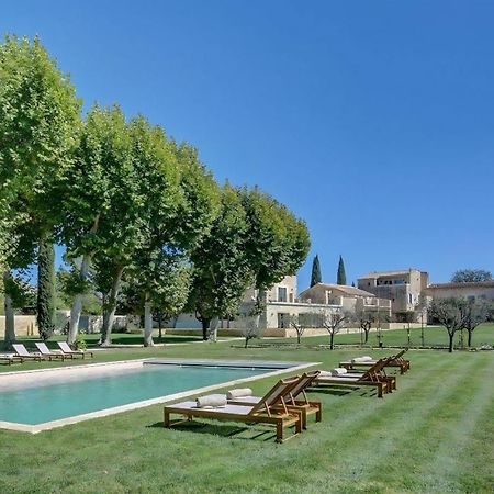 Domaine De Privadiere & Spa 于泽斯 外观 照片